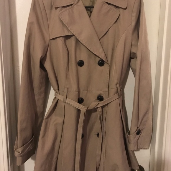 Black Rivet Coat - Picture 1 of 7